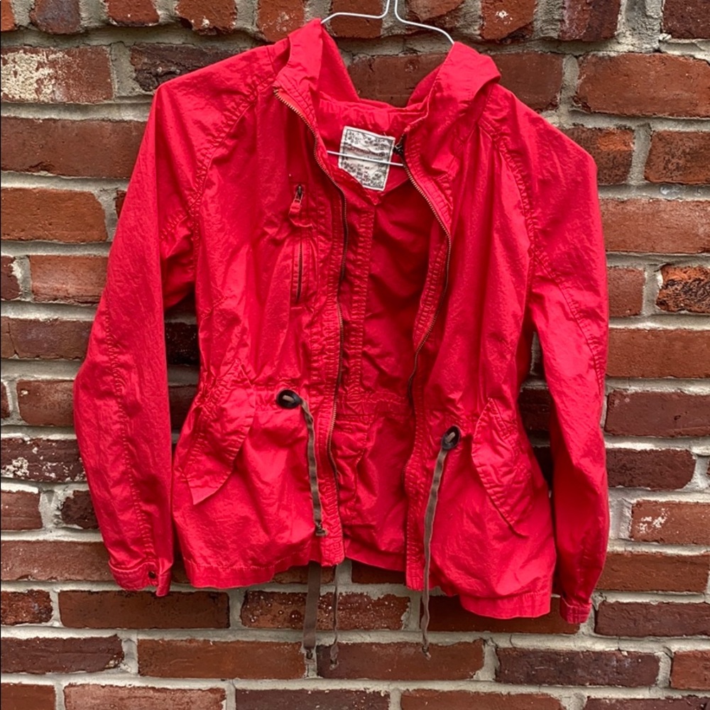 Women’s hooded jacket